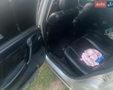 Сірий Опель Вектра, об'ємом двигуна 2 л та пробігом 323 тис. км за 2300 $, фото 6 на Automoto.ua