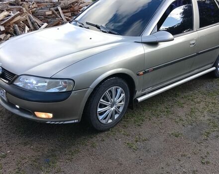 Серый Опель Вектра, объемом двигателя 1.8 л и пробегом 1 тыс. км за 2000 $, фото 7 на Automoto.ua