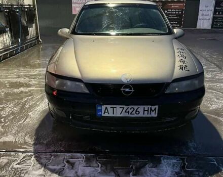 Серый Опель Вектра, объемом двигателя 1.6 л и пробегом 340 тыс. км за 1900 $, фото 2 на Automoto.ua