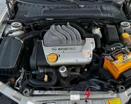 Сірий Опель Вектра, об'ємом двигуна 1.6 л та пробігом 300 тис. км за 1700 $, фото 3 на Automoto.ua