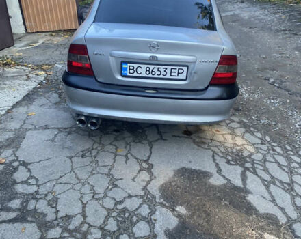 Серый Опель Вектра, объемом двигателя 1.6 л и пробегом 400 тыс. км за 1650 $, фото 1 на Automoto.ua