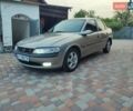 Серый Опель Вектра, объемом двигателя 2 л и пробегом 400 тыс. км за 2500 $, фото 6 на Automoto.ua
