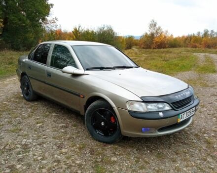 Опель Вектра 1996 в Надворной на Automoto.ua Серый Опель Вектра, объемом двигателя 1.6 л и пробегом 392 тыс. км за 1730 $, фото 1 на Automoto.ua