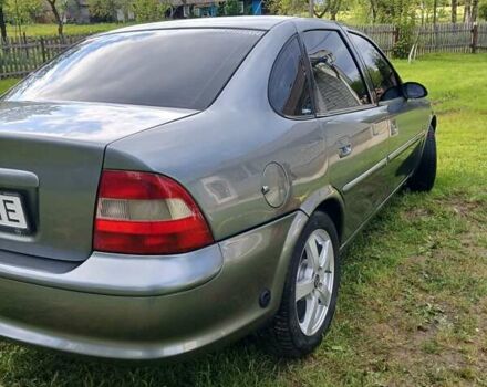 Серый Опель Вектра, объемом двигателя 2 л и пробегом 412 тыс. км за 2800 $, фото 8 на Automoto.ua