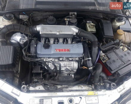 Опель Вектра 1996 в Кременце на Automoto.ua Серый Опель Вектра, объемом двигателя 1.7 л и пробегом 280 тыс. км за 2000 $, фото 4 на Automoto.ua