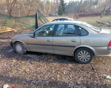 Сірий Опель Вектра, об'ємом двигуна 1.8 л та пробігом 270 тис. км за 1309 $, фото 6 на Automoto.ua