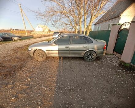 Серый Опель Вектра, объемом двигателя 2 л и пробегом 250 тыс. км за 1350 $, фото 2 на Automoto.ua