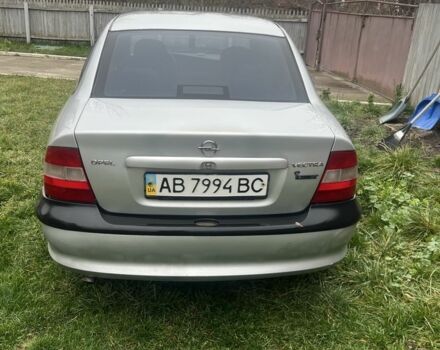 Серый Опель Вектра, объемом двигателя 1.6 л и пробегом 410 тыс. км за 1700 $, фото 2 на Automoto.ua