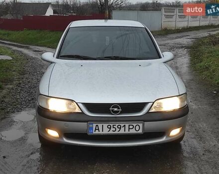 Серый Опель Вектра, объемом двигателя 2 л и пробегом 292 тыс. км за 1900 $, фото 5 на Automoto.ua
