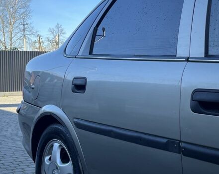 Серый Опель Вектра, объемом двигателя 1.8 л и пробегом 520 тыс. км за 2000 $, фото 6 на Automoto.ua