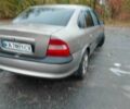 Сірий Опель Вектра, об'ємом двигуна 2 л та пробігом 333 тис. км за 1400 $, фото 1 на Automoto.ua