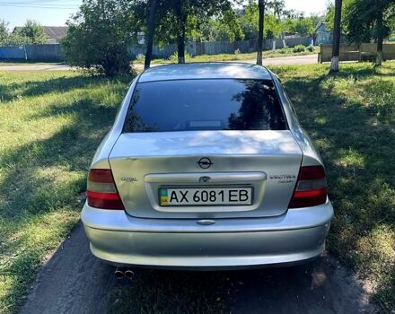 Опель Вектра 1997 в Первомайском на Automoto.ua Серый Опель Вектра, объемом двигателя 2 л и пробегом 200 тыс. км за 2299 $, фото 3 на Automoto.ua