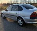 Сірий Опель Вектра, об'ємом двигуна 2 л та пробігом 270 тис. км за 1999 $, фото 4 на Automoto.ua