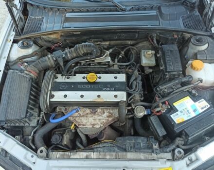 Серый Опель Вектра, объемом двигателя 1.8 л и пробегом 320 тыс. км за 2800 $, фото 7 на Automoto.ua