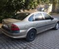 Сірий Опель Вектра, об'ємом двигуна 2 л та пробігом 270 тис. км за 1800 $, фото 2 на Automoto.ua