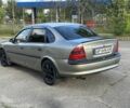 Сірий Опель Вектра, об'ємом двигуна 2 л та пробігом 335 тис. км за 1950 $, фото 2 на Automoto.ua