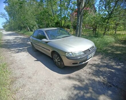 Сірий Опель Вектра, об'ємом двигуна 2 л та пробігом 200 тис. км за 1450 $, фото 1 на Automoto.ua