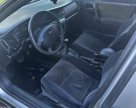 Серый Опель Вектра, объемом двигателя 1.8 л и пробегом 256 тыс. км за 2700 $, фото 4 на Automoto.ua