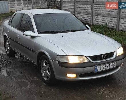 Серый Опель Вектра, объемом двигателя 2 л и пробегом 292 тыс. км за 1900 $, фото 7 на Automoto.ua