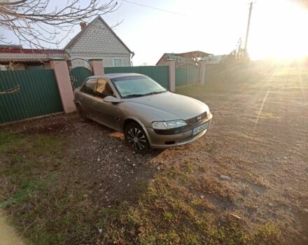 Серый Опель Вектра, объемом двигателя 2 л и пробегом 250 тыс. км за 1350 $, фото 3 на Automoto.ua