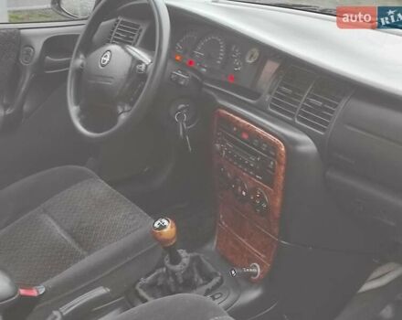 Серый Опель Вектра, объемом двигателя 2 л и пробегом 292 тыс. км за 1900 $, фото 14 на Automoto.ua