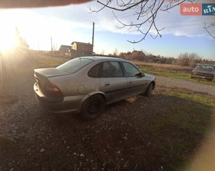 Серый Опель Вектра, объемом двигателя 2 л и пробегом 250 тыс. км за 1350 $, фото 3 на Automoto.ua