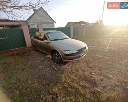 Серый Опель Вектра, объемом двигателя 2 л и пробегом 250 тыс. км за 1350 $, фото 2 на Automoto.ua