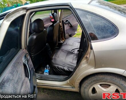 Сірий Опель Вектра, об'ємом двигуна 2 л та пробігом 379 тис. км за 3100 $, фото 7 на Automoto.ua