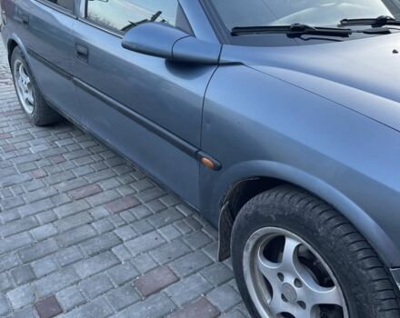 Серый Опель Вектра, объемом двигателя 1.6 л и пробегом 279 тыс. км за 2250 $, фото 2 на Automoto.ua