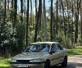 Серый Опель Вектра, объемом двигателя 1.6 л и пробегом 200 тыс. км за 930 $, фото 1 на Automoto.ua