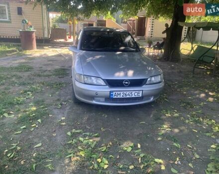 Серый Опель Вектра, объемом двигателя 1.6 л и пробегом 340 тыс. км за 1600 $, фото 9 на Automoto.ua