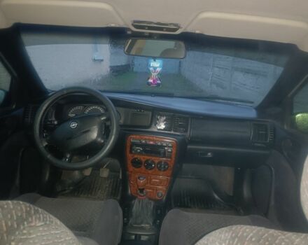 Серый Опель Вектра, объемом двигателя 2 л и пробегом 237 тыс. км за 2200 $, фото 4 на Automoto.ua