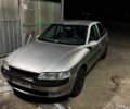 Сірий Опель Вектра, об'ємом двигуна 1.6 л та пробігом 200 тис. км за 800 $, фото 2 на Automoto.ua