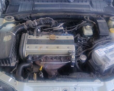 Серый Опель Вектра, объемом двигателя 2 л и пробегом 237 тыс. км за 2200 $, фото 13 на Automoto.ua