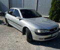 Сірий Опель Вектра, об'ємом двигуна 1.8 л та пробігом 288 тис. км за 2450 $, фото 1 на Automoto.ua
