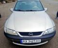 Сірий Опель Вектра, об'ємом двигуна 1.8 л та пробігом 250 тис. км за 2500 $, фото 5 на Automoto.ua