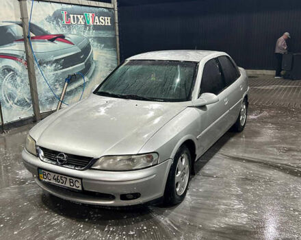 Сірий Опель Вектра, об'ємом двигуна 2.5 л та пробігом 338 тис. км за 2600 $, фото 4 на Automoto.ua