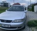 Сірий Опель Вектра, об'ємом двигуна 2.5 л та пробігом 338 тис. км за 2600 $, фото 4 на Automoto.ua