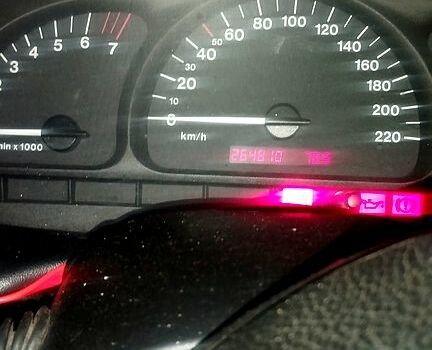 Серый Опель Вектра, объемом двигателя 1.6 л и пробегом 268 тыс. км за 2300 $, фото 2 на Automoto.ua