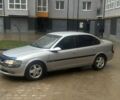 Сірий Опель Вектра, об'ємом двигуна 1.8 л та пробігом 242 тис. км за 1999 $, фото 2 на Automoto.ua