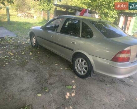 Серый Опель Вектра, объемом двигателя 1.6 л и пробегом 340 тыс. км за 1600 $, фото 8 на Automoto.ua