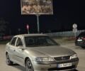 Сірий Опель Вектра, об'ємом двигуна 1.6 л та пробігом 350 тис. км за 1806 $, фото 2 на Automoto.ua