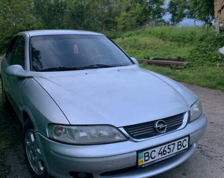 Сірий Опель Вектра, об'ємом двигуна 2.5 л та пробігом 338 тис. км за 2600 $, фото 7 на Automoto.ua