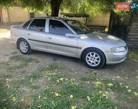 Серый Опель Вектра, объемом двигателя 1.6 л и пробегом 340 тыс. км за 1600 $, фото 1 на Automoto.ua