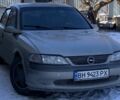 Серый Опель Вектра, объемом двигателя 1.6 л и пробегом 320 тыс. км за 1100 $, фото 1 на Automoto.ua