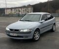 Серый Опель Вектра, объемом двигателя 2 л и пробегом 330 тыс. км за 2500 $, фото 1 на Automoto.ua