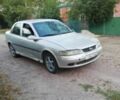Сірий Опель Вектра, об'ємом двигуна 2 л та пробігом 320 тис. км за 1550 $, фото 5 на Automoto.ua