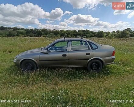 Сірий Опель Вектра, об'ємом двигуна 1.6 л та пробігом 328 тис. км за 2200 $, фото 5 на Automoto.ua