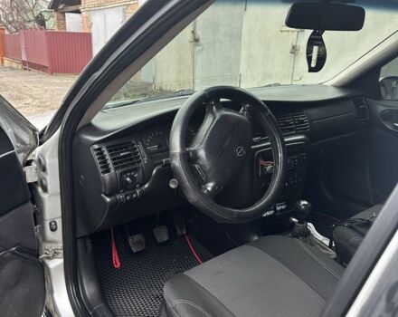 Серый Опель Вектра, объемом двигателя 1.8 л и пробегом 319 тыс. км за 2700 $, фото 7 на Automoto.ua