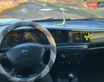 Сірий Опель Вектра, об'ємом двигуна 1.8 л та пробігом 357 тис. км за 2300 $, фото 8 на Automoto.ua